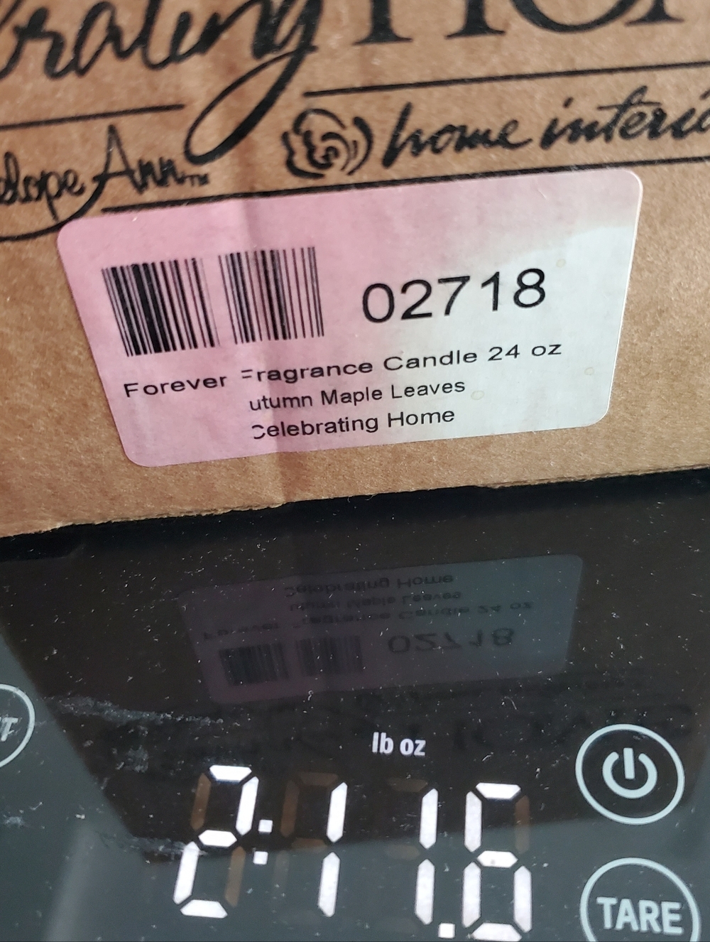 Autumn Maple Leaves scent 24 oz Candle green jar New Home Interiors clean burn - Picture 12 of 15